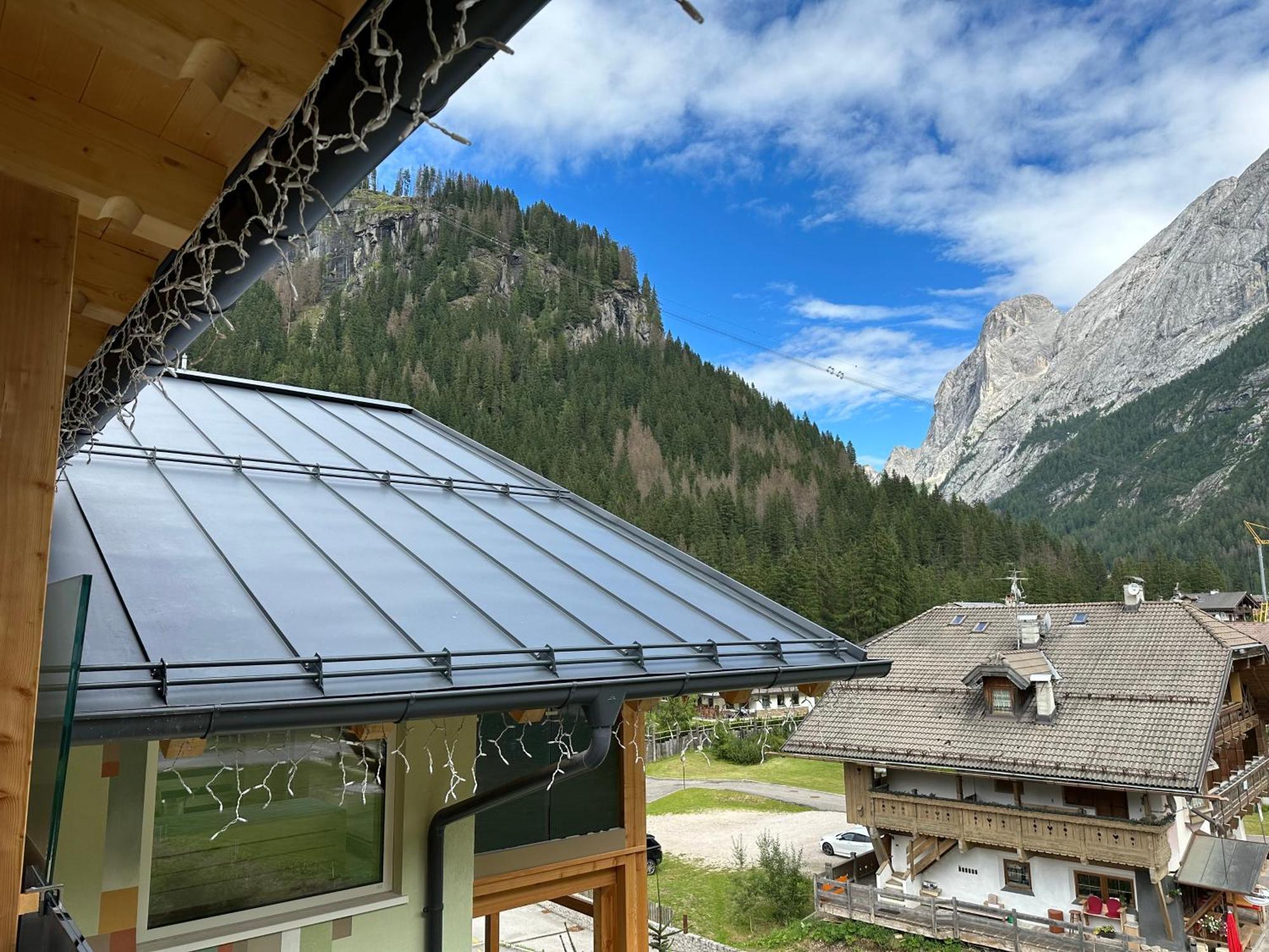 Albergo Garni Edy Canazei Bagian luar foto